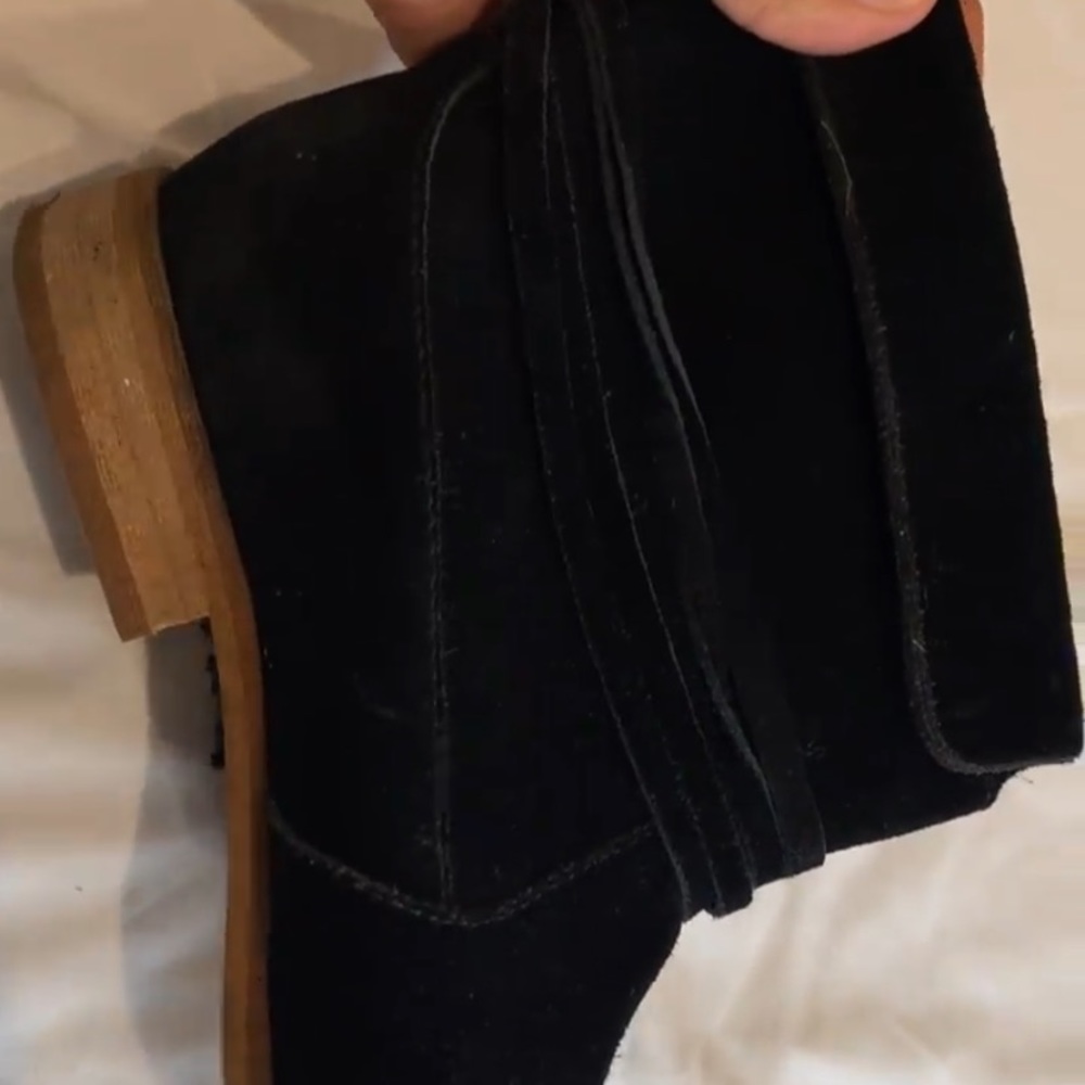 Black & brown splendid boots